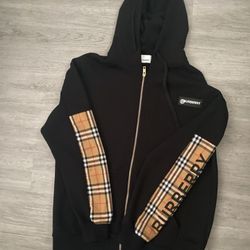 BURBERRY ZIP UP JACKET