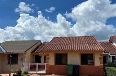 Casa Miami 144 Ave Sw 50 St 33175