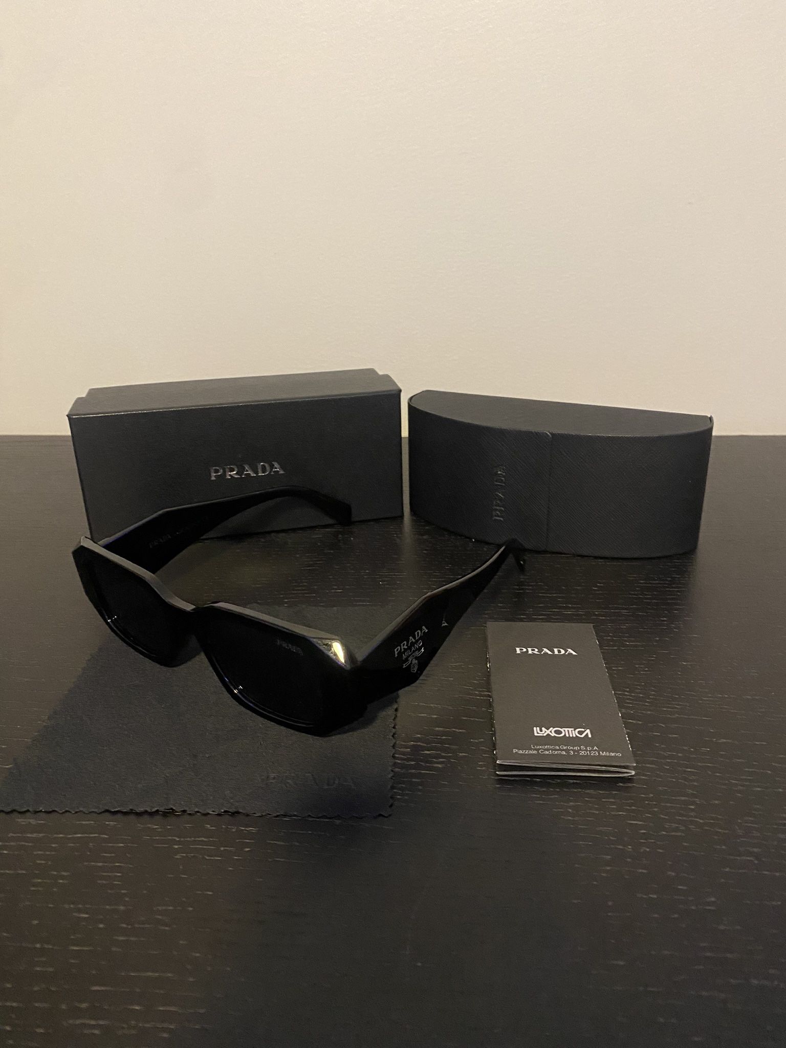 BRAND NEW Prada Sunglasses Unisex