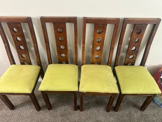 Set of 4 Wood Dining Chairs needs cleaning or reupholstry