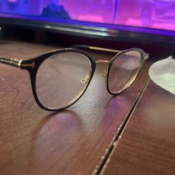 TOMFORD EYE GLASSES