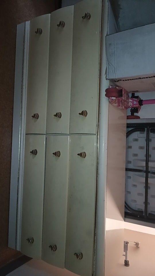 White/ Off White Dresser