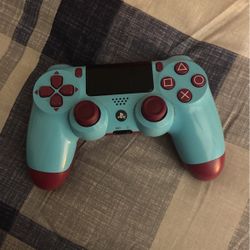 PS4 Controller