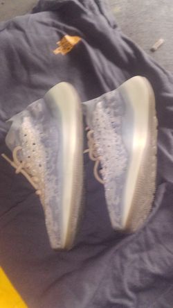 Yeezy Boost 350 Sneakers Men's 5.5