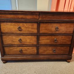 Complete Bedroom Set With Large Mirror