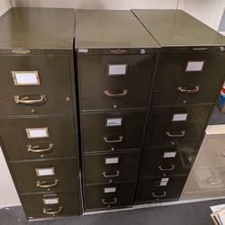 Fireproof / standard filing cabinets