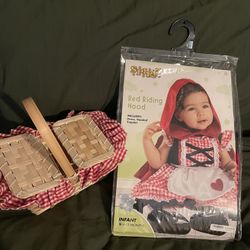 Costume