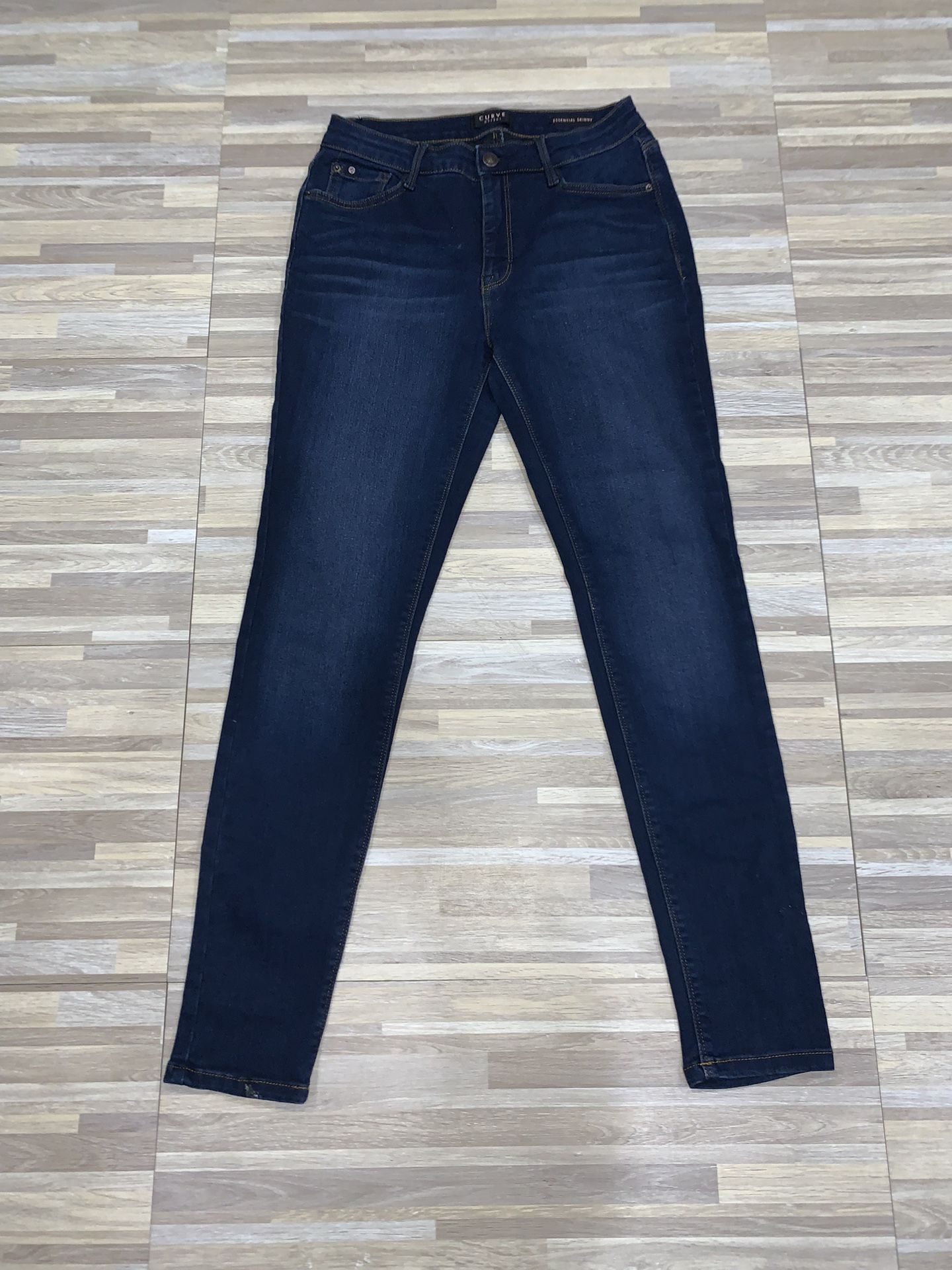 STRETCHY JEANS PERFECT FOR EVERYDAY WEAR!