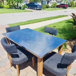 Pottery Barn Table and Four Chairs 