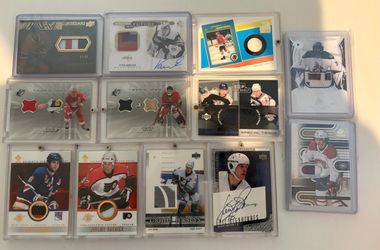 HOCKEY SPORTS CARDS RELIC AUTO #’D LOT OF 13 STARS