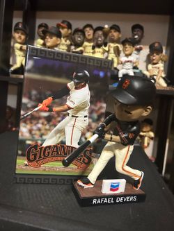 Bobblehead