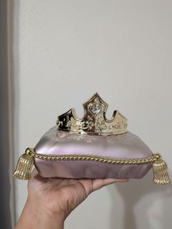 LIKE NEW BATH AND BODY WORKS CANDLE HOLDER