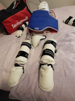 Protective Taekwondo Gear For Children