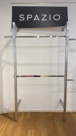 Shelves system