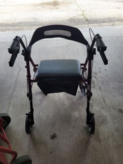 HOMLAND Rollator Walker with Seat and Bag