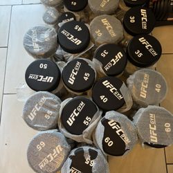 Commercials rubber dumbbells 10-65lbs brand new 840lbs total 