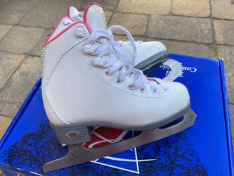 Girl Ice Skates Size 13 Like New