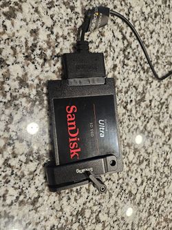 SanDisk Ultra 3D NAND 2TB Internal SSD - SATA III 6 Gb/s, 2.5"/7mm, Up to 560 MB/s - SDSSDH3-2T00-G25