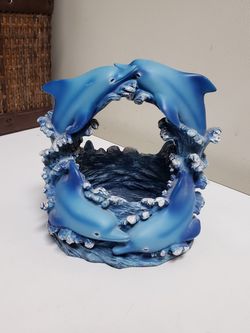 6 dolphin decorative basket