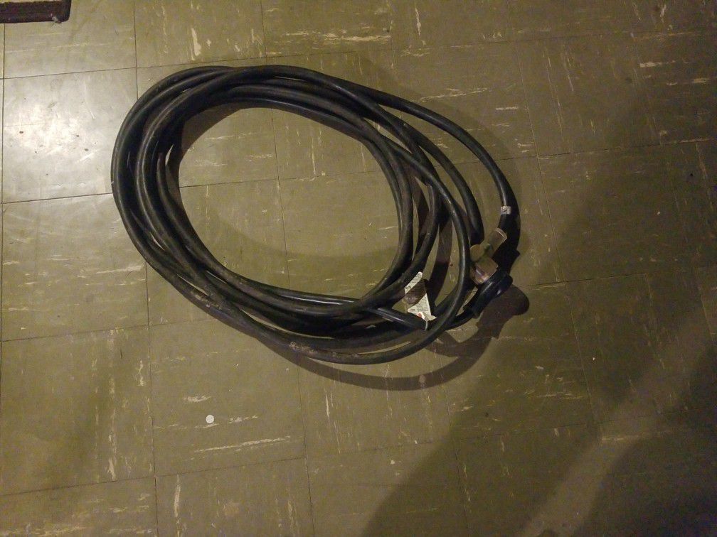 Photo 30 Foot Rv Camping Chord Extension 30 Amp.