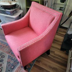 Like new, Coral Accent Chair, moving sale!