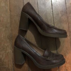 Brown leather Mix No. 6 Loafer Heels, size 11 Women’s