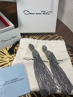 Oscar de la renta silver chandelier earrings