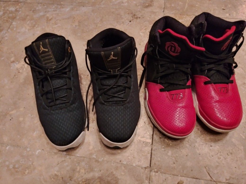 2 pair of childrens sneakers size 6
