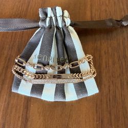 Rose Gold Henry Bendel link bracelet