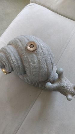 Cute heavy SNAIL water sprinkler