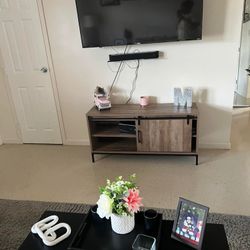 Tv Stand 