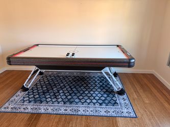 Air hockey