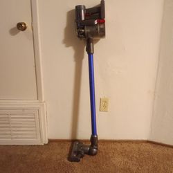 Dyson DC44 cordless wand vacuum