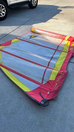 Arrows Hawk Windsurfing Sail 6.1 m2