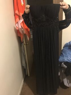 Black design dress