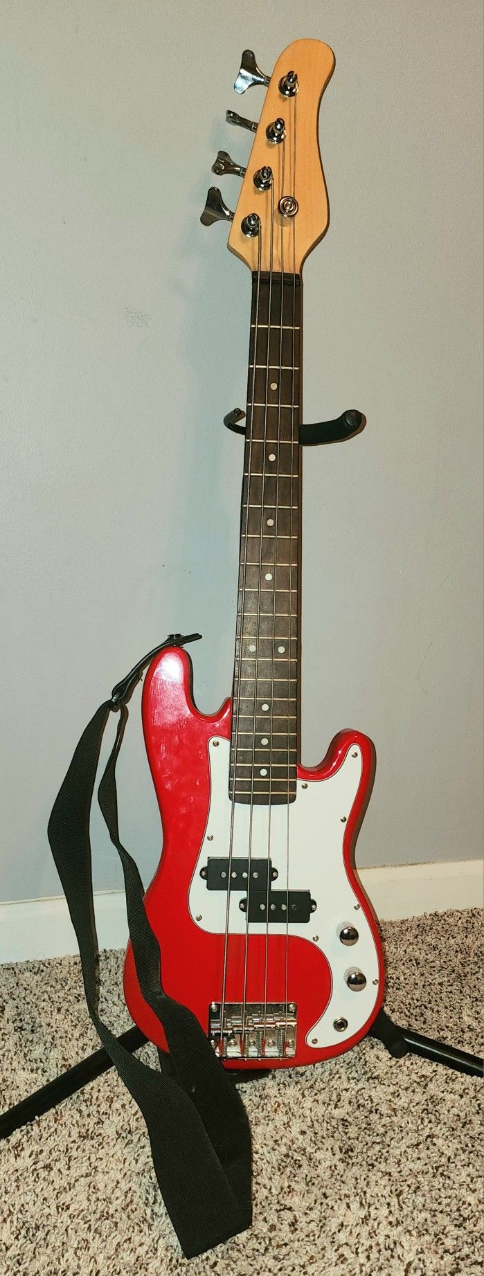 Used Kids Bass Guitar