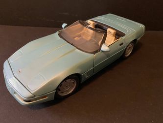 1/18 Diecast Car Chevrolet Corvette 1992