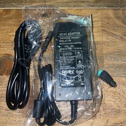 AD/AC ADAPTER Switching adapter