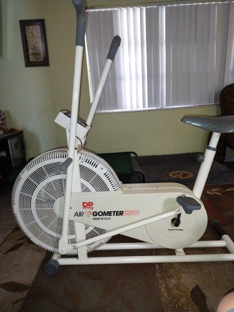 DP Exercise Bike 