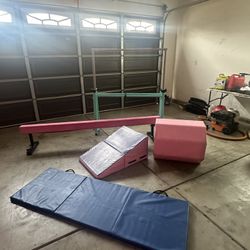 Gymnastics Set