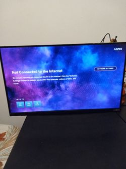 Like new Vizio 24" smart tv
