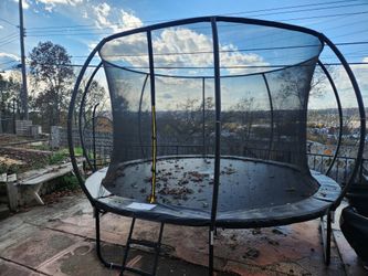 Free Trampoline