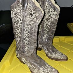 Sz 7 Floral Cowboy Boots