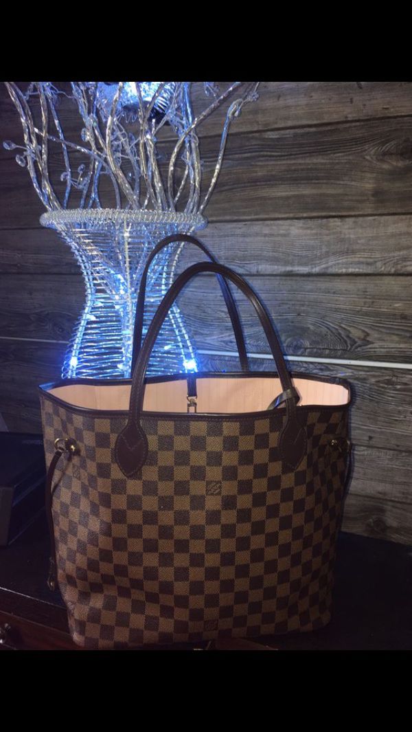 Authentic Louis Vuitton neverfull mm for Sale in San Antonio, TX - OfferUp