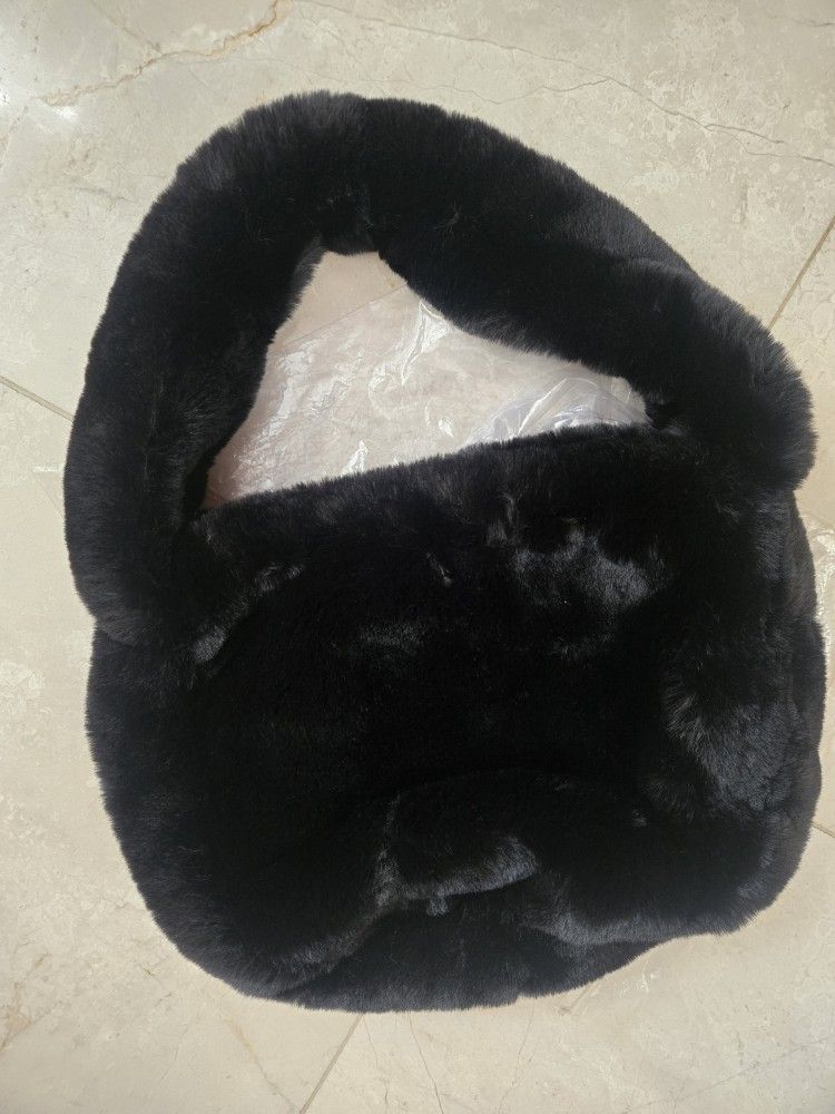 Brand New Soft Black Plush Ladies Shoulder Bag