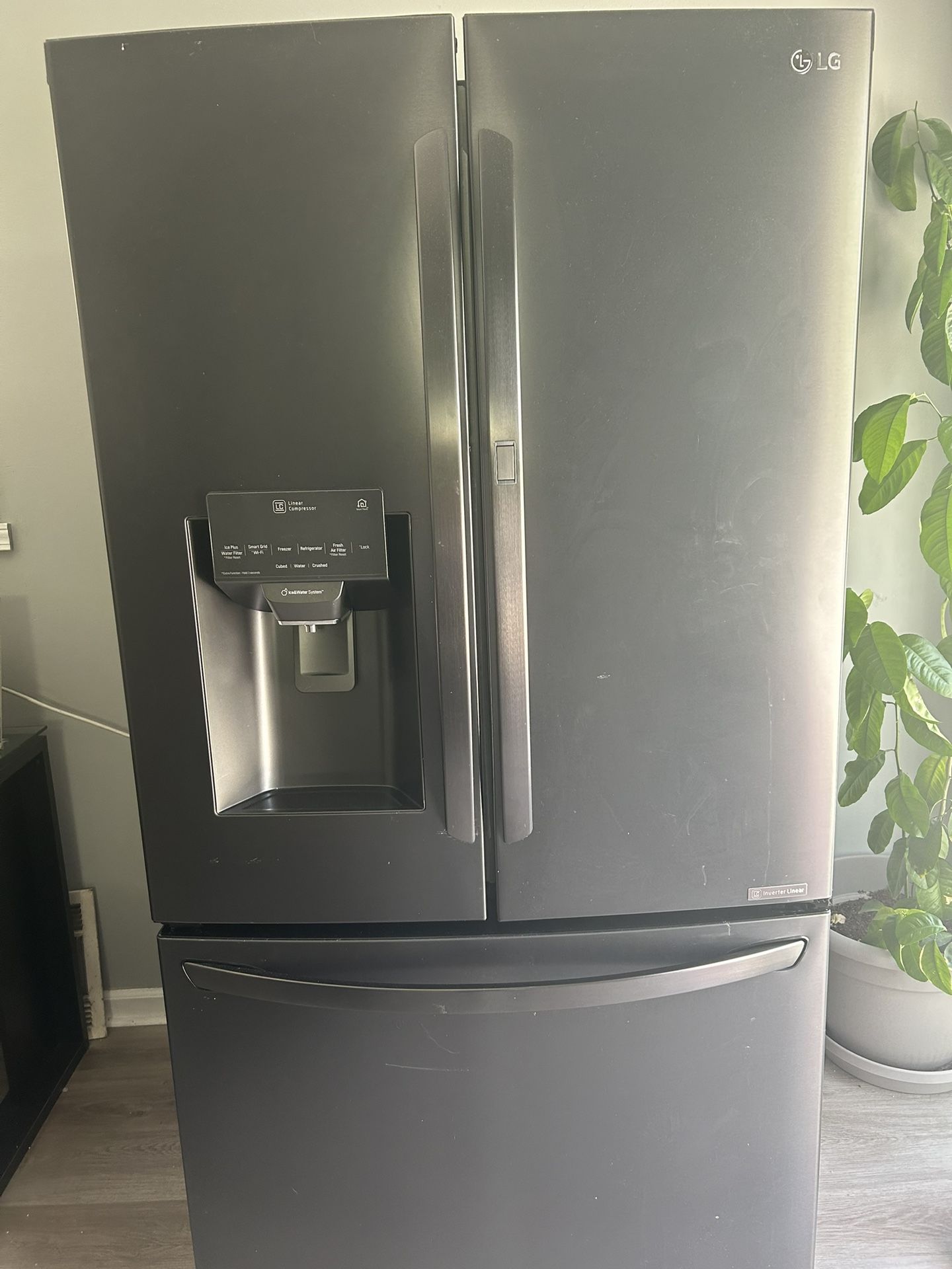 Refrigerator