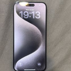 iPhone 15 Pro Max Unlocked