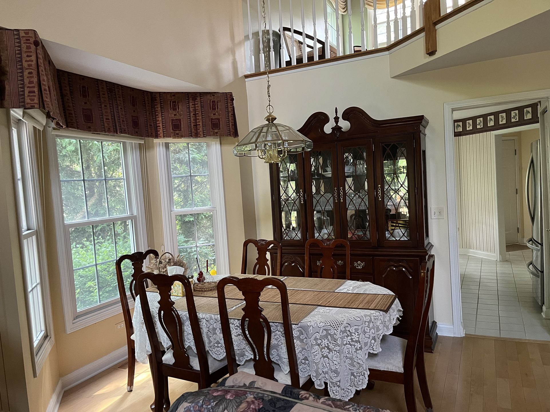 Dining Table Set