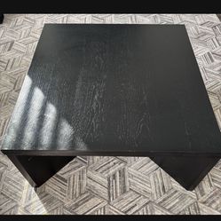 Center/Coffee Table