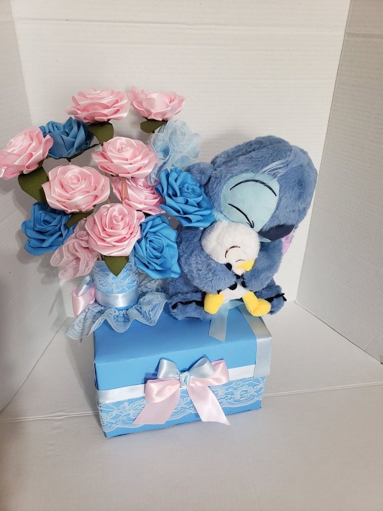 Rosas Eternas Con Stitch